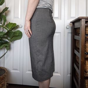 Dalia Black and White Geometric Patterned Pencil Office Skirt 6